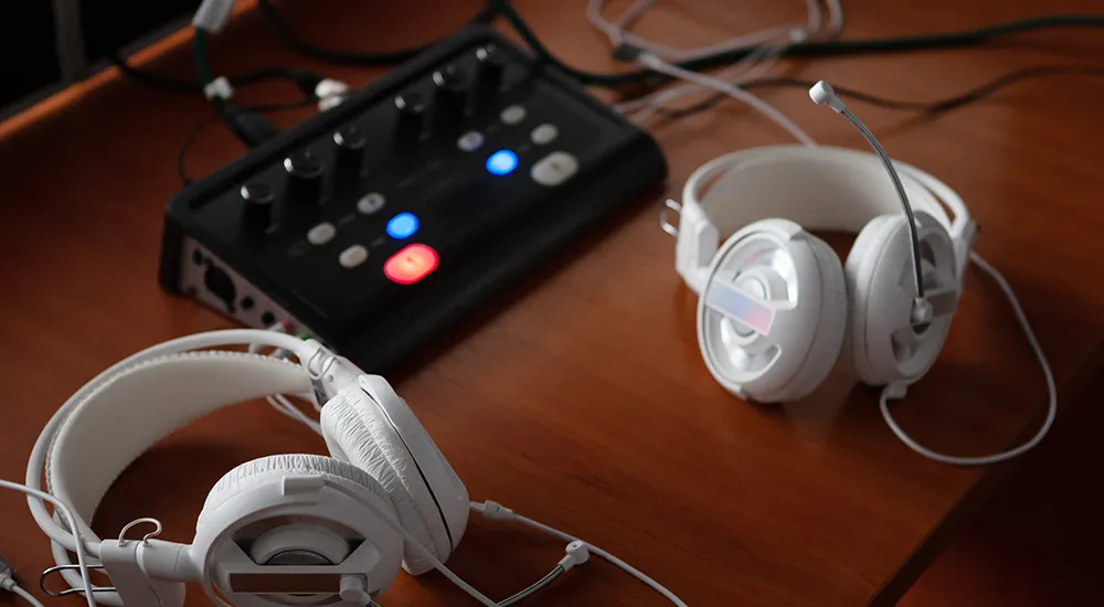 Simultane Çeviri Cihazı Nasıl Kullanılır? Simultane Çeviri Cihazı Nasıl Kullanılır?